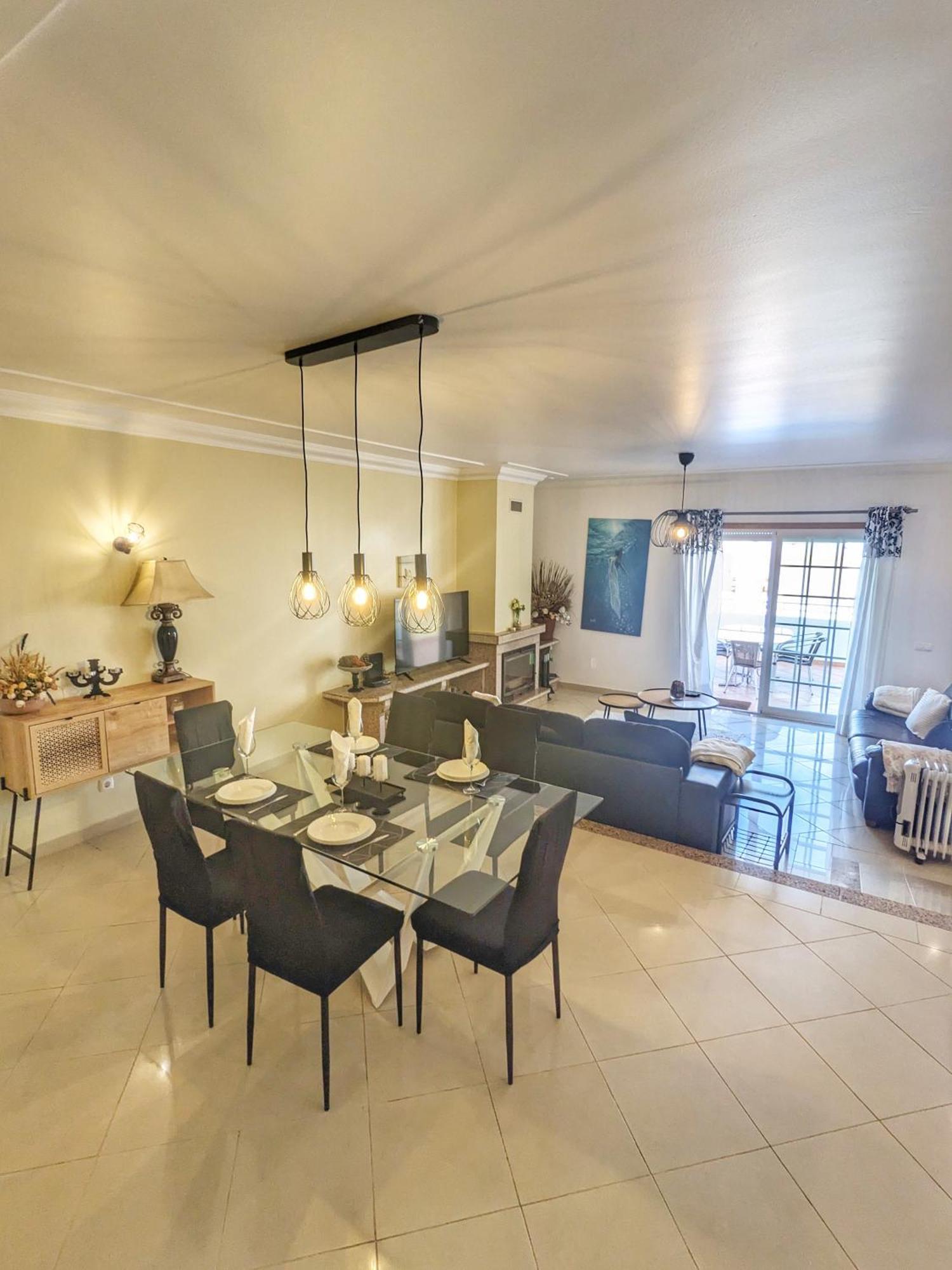Farm Village- Townhouse 2 Mins From Old Town 알부페이라 외부 사진